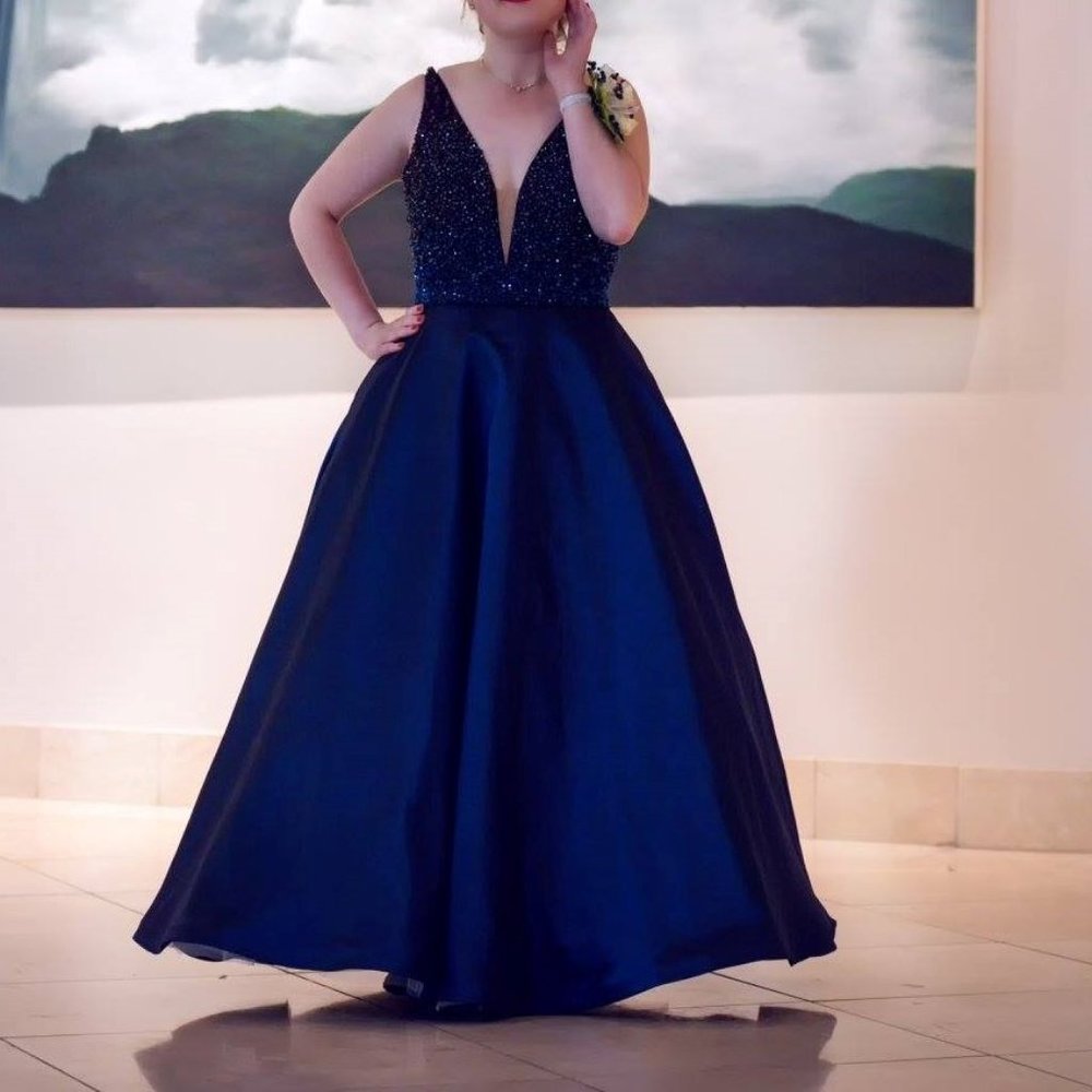 Beautiful Blue Formal Dress, Prom, Full Length